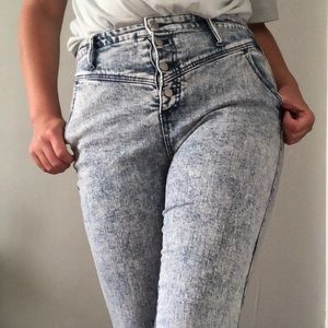 Size 10 Stone Washed High Rise Jeans